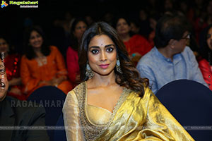 Shriya Saran at JITO Connect 2025 Curtain Raiser Event