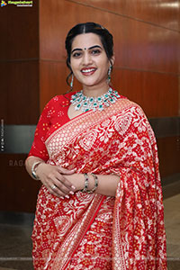 Sravanthi Chokarapu at Hi Life Exhibition Grand Launch