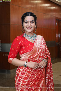Sravanthi Chokarapu at Hi Life Exhibition Grand Launch