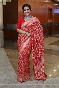 Sravanthi Chokarapu at Hi Life Exhibition Grand Launch