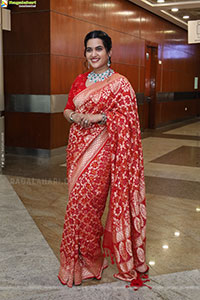 Sravanthi Chokarapu at Hi Life Exhibition Grand Launch