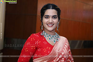 Sravanthi Chokarapu at Hi Life Exhibition Grand Launch