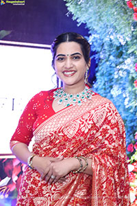 Sravanthi Chokarapu at Hi Life Exhibition Grand Launch