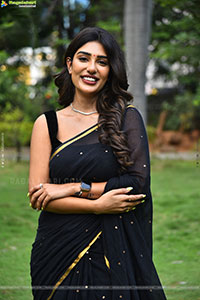 Supritha at Chowdary Gari Abbayi Tho Naidu Gari Ammayi Press