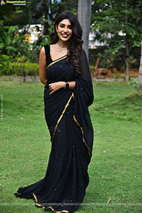 Supritha at Chowdary Gari Abbayi Tho Naidu Gari Ammayi Press
