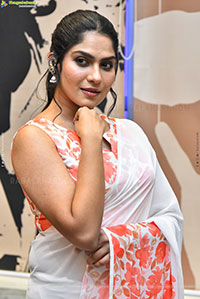 Swasika at Thammudu Trailer Launch, HD Gallery