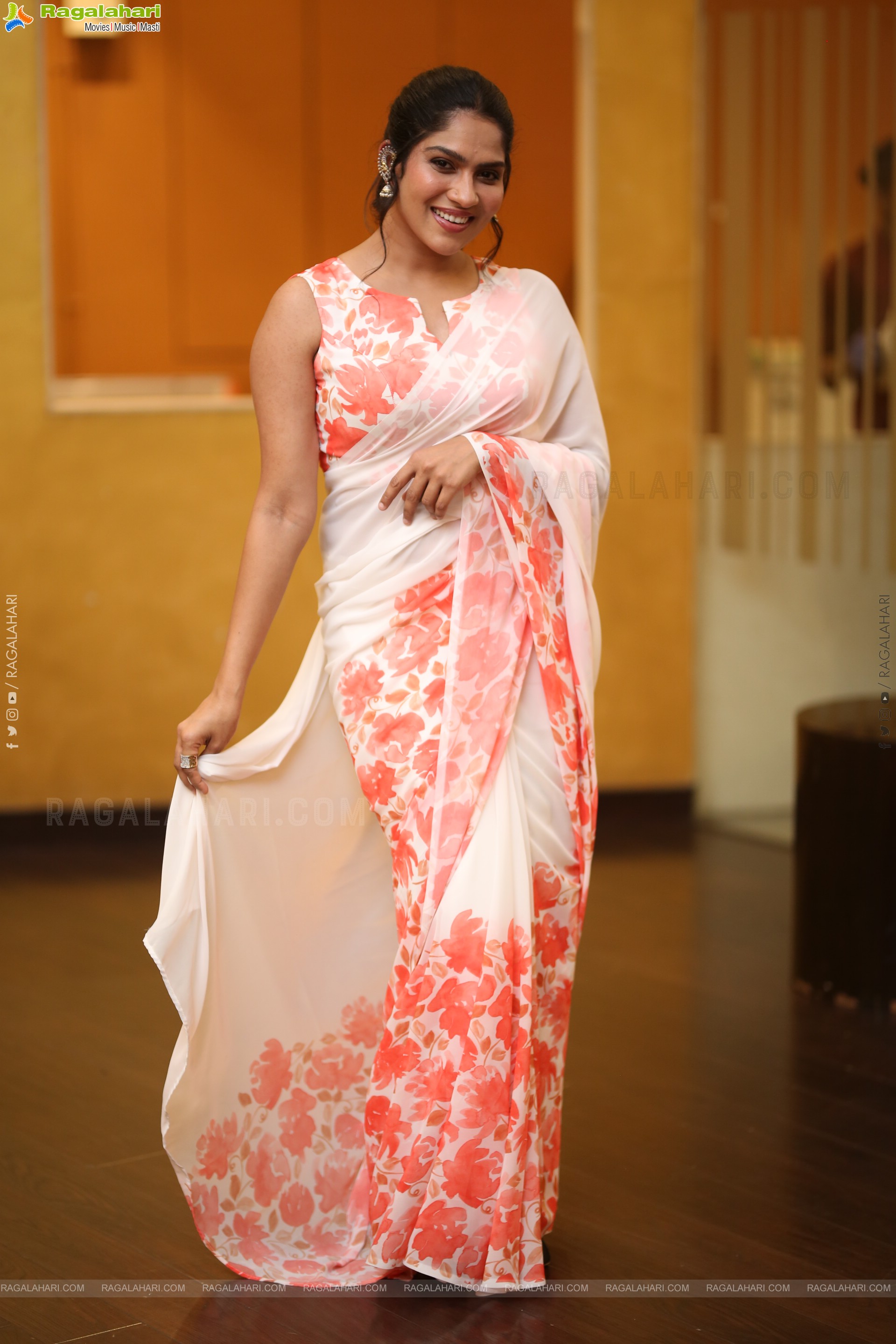Swasika at Thammudu Trailer Launch, HD Gallery