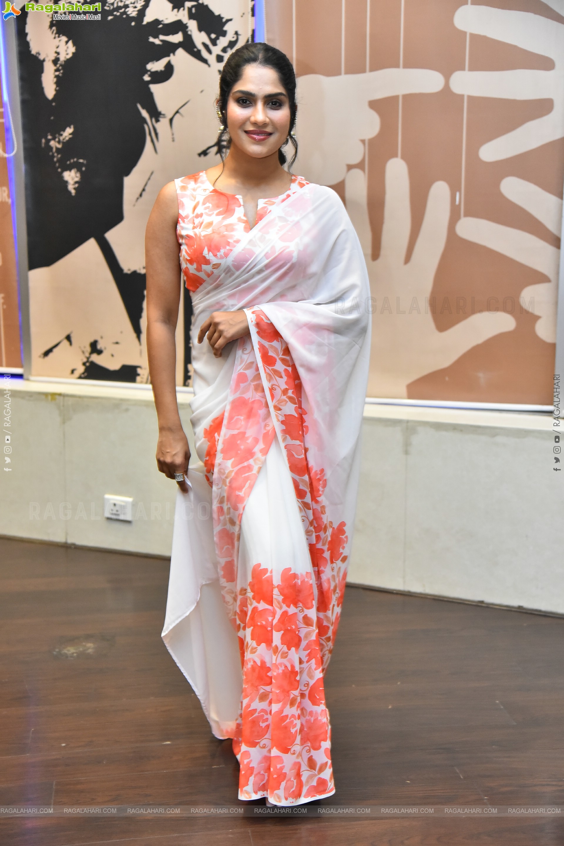 Swasika at Thammudu Trailer Launch, HD Gallery