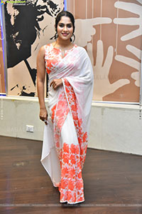 Swasika at Thammudu Trailer Launch, HD Gallery