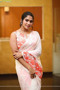Swasika at Thammudu Trailer Launch, HD Gallery