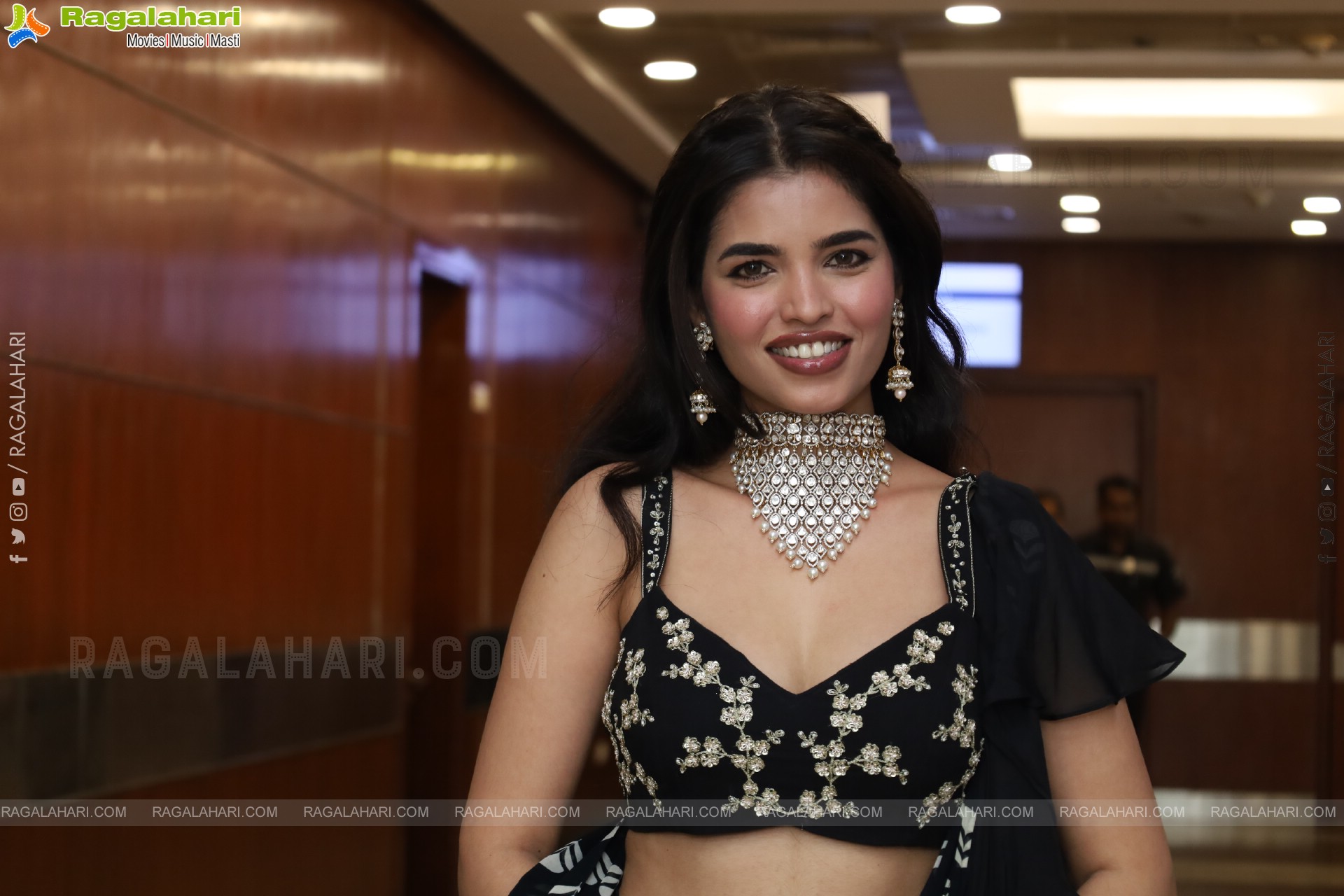 Urmila Chauhan at Hilife Exhibition Launch Event, HD Gallery