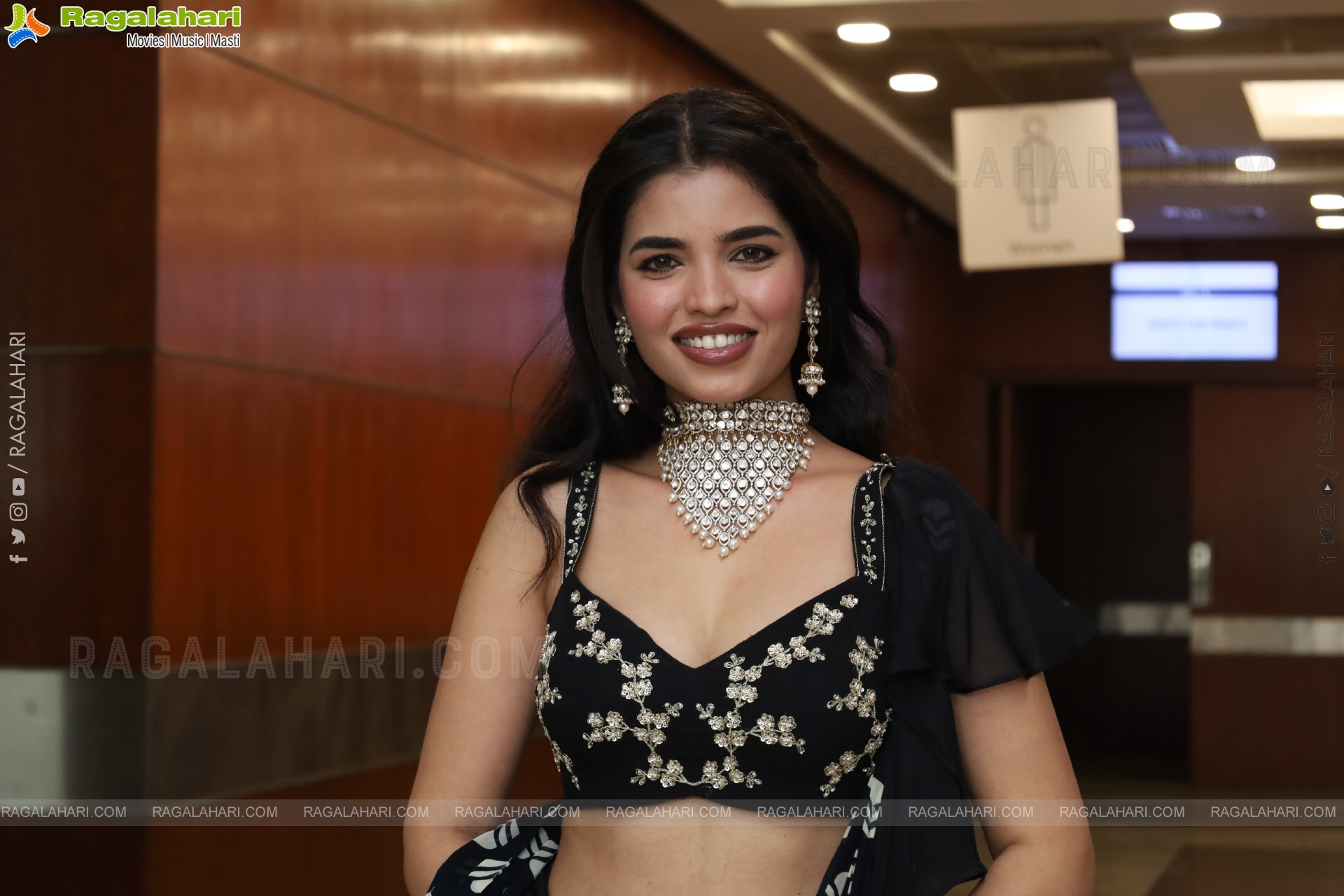 Urmila Chauhan at Hilife Exhibition Launch Event, HD Gallery