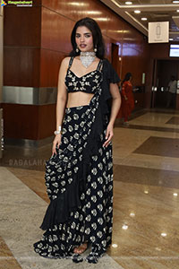 Urmila Chauhan at Hilife Exhibition Launch Event, HD Gallery