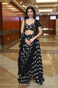 Urmila Chauhan at Hilife Exhibition Launch Event, HD Gallery