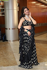 Urmila Chauhan at Hilife Exhibition Launch Event, HD Gallery