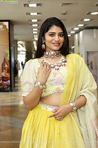 Aadya Reddy Latest Stills, HD Photo Gallery 