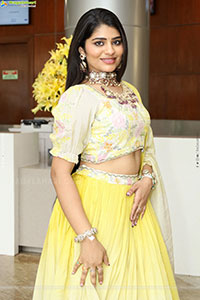 Aadya Reddy Latest Stills, HD Photo Gallery 