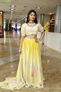 Aadya Reddy Latest Stills, HD Photo Gallery 
