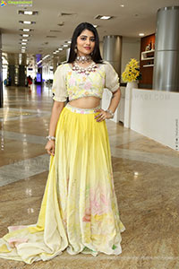 Aadya Reddy Latest Stills, HD Photo Gallery 
