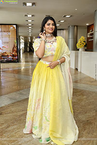 Aadya Reddy Latest Stills, HD Photo Gallery 