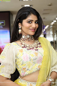 Aadya Reddy Latest Stills, HD Photo Gallery 