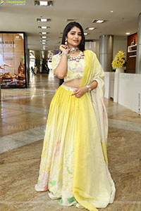 Aadya Reddy Latest Stills, HD Photo Gallery 