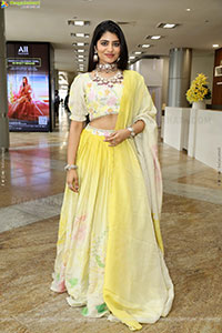 Aadya Reddy Latest Stills, HD Photo Gallery 