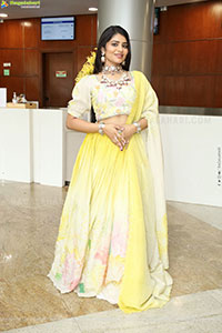 Aadya Reddy Latest Stills, HD Photo Gallery 