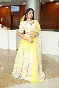 Aadya Reddy Latest Stills, HD Photo Gallery 