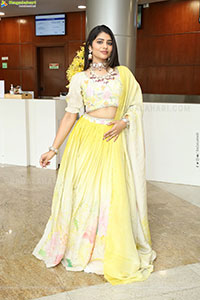 Aadya Reddy Latest Stills, HD Photo Gallery 