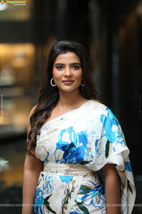 Aishwarya Rajesh at Isakapatnam Trailer Launch