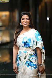 Aishwarya Rajesh at Isakapatnam Trailer Launch