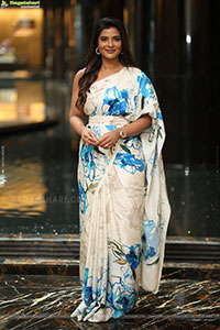Aishwarya Rajesh at Isakapatnam Trailer Launch