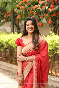 Aishwarya Rajesh at Oh Sukumari Teaser Launch Event