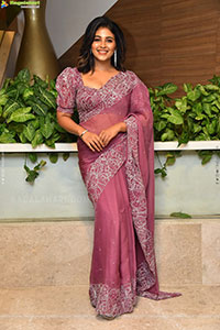 Anjali at Makutam Second Single Launch Event, HD Gallery
