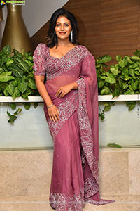 Anjali at Makutam Second Single Launch Event, HD Gallery
