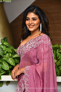 Anjali at Makutam Second Single Launch Event, HD Gallery