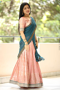 Bhairavi Ardhya at Kotha Malupu Interview, HD Gallery