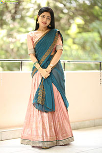 Bhairavi Ardhya at Kotha Malupu Interview, HD Gallery