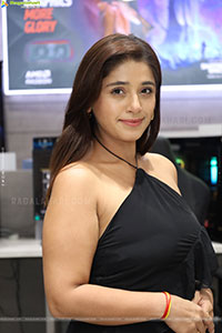 Chandni Bhagwanani at Fanatec Launch Event, HD Gallery