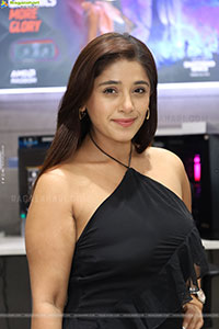 Chandni Bhagwanani at Fanatec Launch Event, HD Gallery