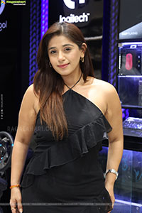 Chandni Bhagwanani at Fanatec Launch Event, HD Gallery