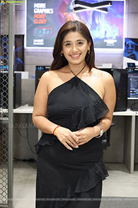 Chandni Bhagwanani at Fanatec Launch Event, HD Gallery