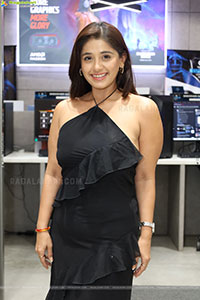Chandni Bhagwanani at Fanatec Launch Event, HD Gallery
