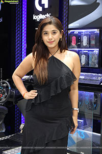 Chandni Bhagwanani at Fanatec Launch Event, HD Gallery