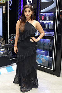 Chandni Bhagwanani at Fanatec Launch Event, HD Gallery
