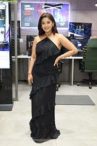 Chandni Bhagwanani at Fanatec Launch Event, HD Gallery