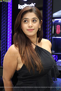 Chandni Bhagwanani at Fanatec Launch Event, HD Gallery