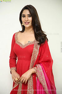 Dhashvika Kinthali at Tatvam Movie Trailer Launch