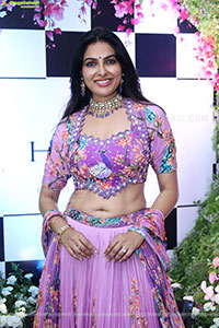 Divi Vadthya at Hi Life Fashion Exhibition Launch Event